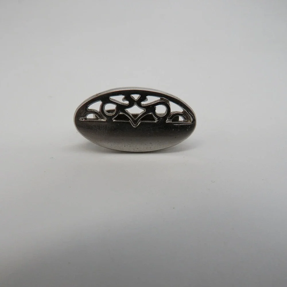 Vintage Silver Tone Oval Filigree Tie Clip Openwork Scroll Design Alligator Bar